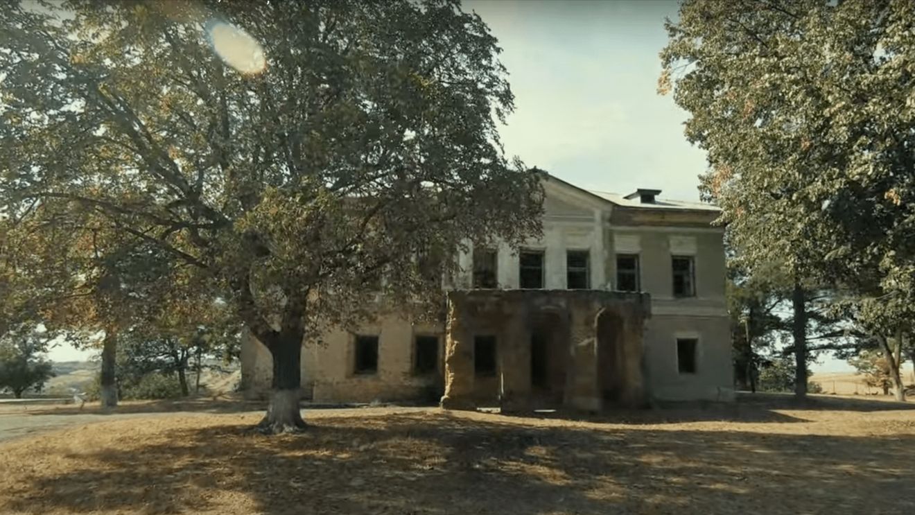 Primăria vasluiană Soleşti, drept de reempţiune pentru cumpărarea Conacului Rosetti-Solescu, în care a locuit Elena Cuza, prima Doamnă a Principatelor Unite