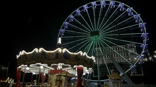 GALERIE FOTO Cum arată Târgul de Crăciun din București în ajunul deschiderii