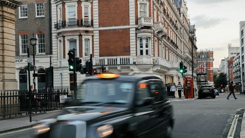 Producția de vehicule din Marea Britanie atinge cel mai scăzut nivel din 1953