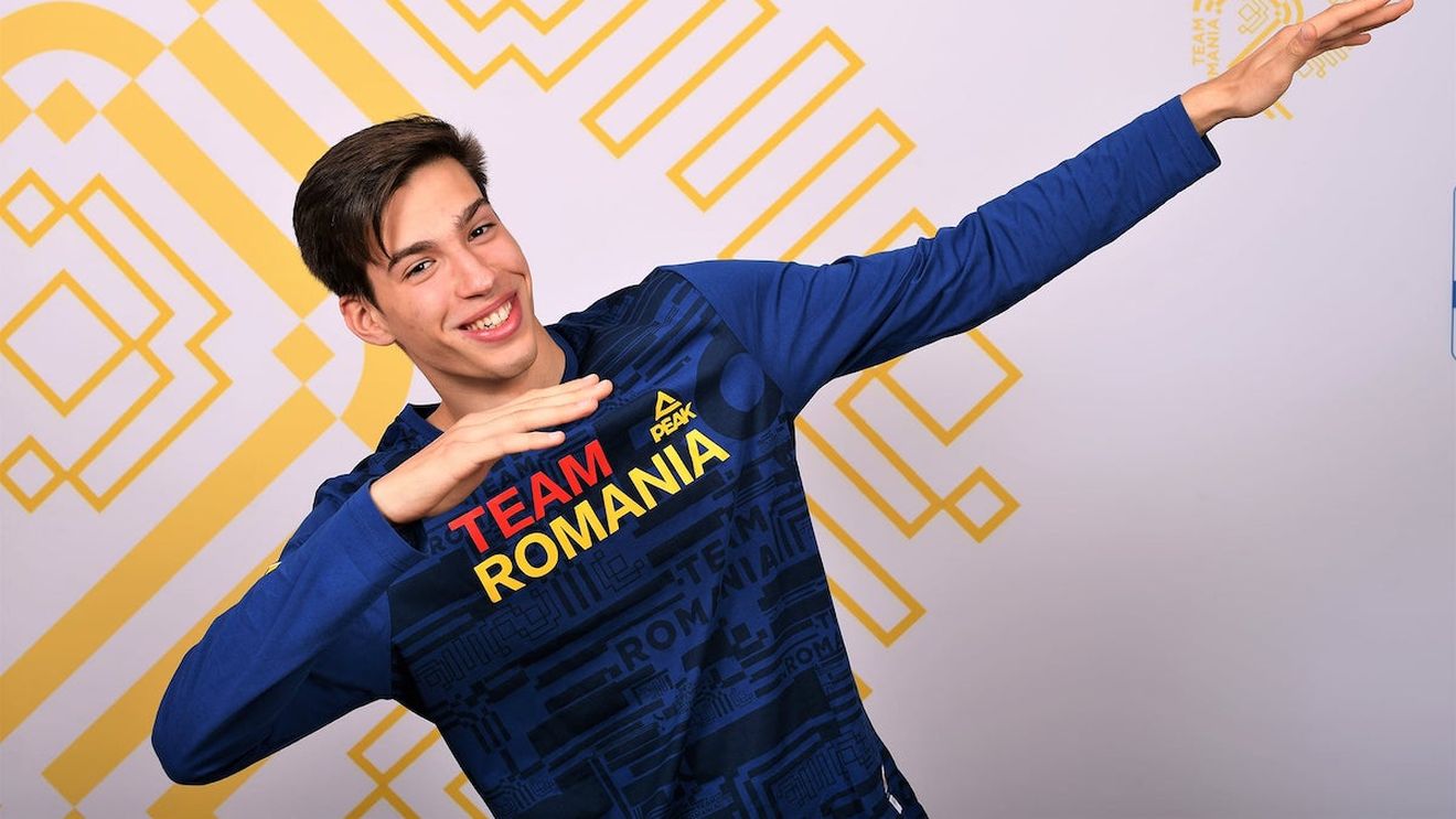 Jocurile Olimpice: Locurile 48 şi 50 la sărituri cu schiurile, obținute de Daniel Cacina şi Andrei Feldorean