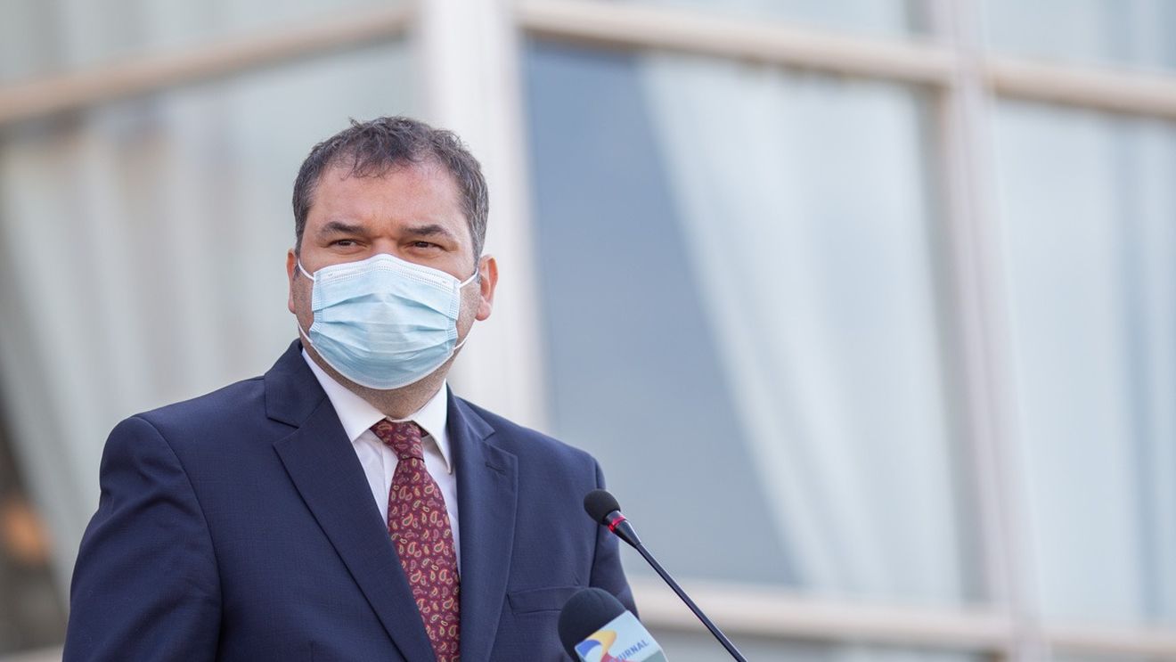 Cseke Attila: În contextul unei rate de vaccinare de 43% la persoanele de peste 12 ani, România este expusă unui nou val pandemic.