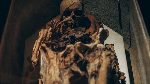 Mumii de acum10.000 de ani, descoperite în Asia / Metodele de conservare a cadavrelor prin afumare s-au răspândit ca urmare a umidității ridicate din regiune