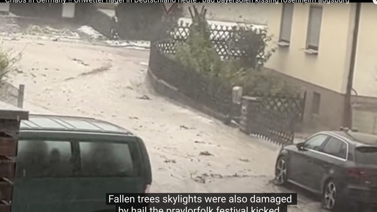VIDEO Furtuni violente însoţite de grindină au produs pagube majore într-un oraș din sudul Germaniei, fiind declarată stare de dezastru