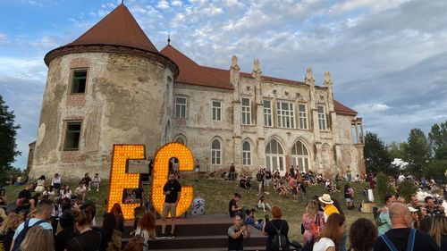 Cine cântă miercuri la Electric Castle din Bonțida: programul complet pe ore