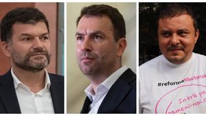 Au început alegerile pentru șefia USR, cu șase pretendenți. Principalii candidați sunt Cătălin Drulă, Octavian Berceanu și Cătălin Teniță