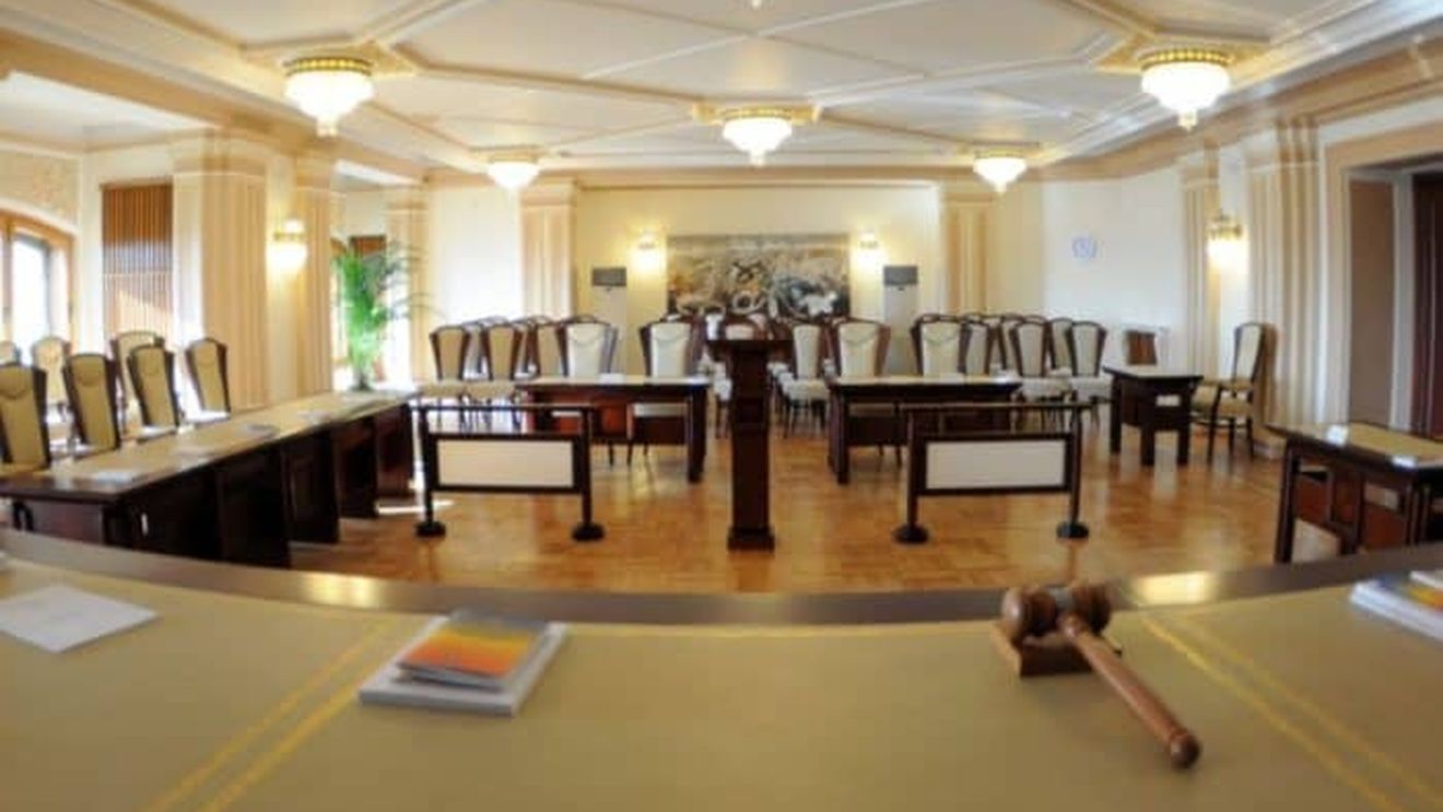 Modificările care ar fi eliminat garanțiile că finanțarea partidelor se face legal au fost declarate pentru a doua oară neconstituționale