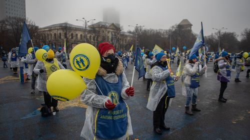 VIDEO/FOTO Protestatarii din sistemul de sănătate: Personalul TESA a fost eliminat din categoriile care vor primi majorări salariale în 2022, deși nici în 2021 nu a avut parte de creșteri salariale