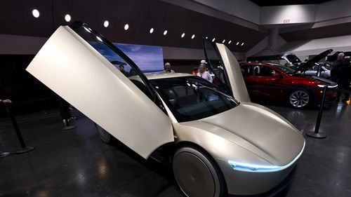 Directorul general al Uber spune că Musk a refuzat să facă viitoarele robotaxi-uri Tesla disponibile pe platforma de ride-sharing