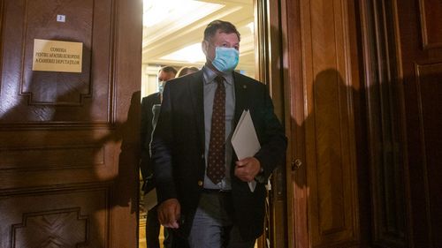 Alexandru Rafila: Certificatul verde este un instrument care salvează vieți, dar trebuie introdus în momentul oportun / Apel către populație: Dacă vreți să avem sărbători liniștite, discutați cu vârstnicii din familie să se vaccineze