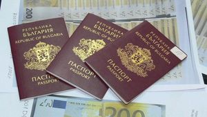 S-a scumpit trecerea ilegală a graniței bulgare: ”În 2023, când trecerea era ușoară, prețul varia între 700 și 1.000 de euro (...) în prezent prețul variază între 8.000 și 20.000 de euro per migrant” / Oficial bulgar: Traficanții au încercat să redirecționeze migranții prin România