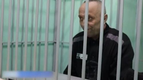 "Maniacul din Angarsk", cel mai mare criminal în serie din Rusia, vrea să se înroleze în gruparea de mercenari Wagner, dar după ce trece frigul iernii