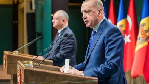 Erdogan i-a cerut lui Igor Dodon să cedeze liceele din Republica Moldova controlate de organizația lui Gullen unor fundații „responsabile” și i-a mulțumit pentru ”sprijinul în lupta cu FETO”
