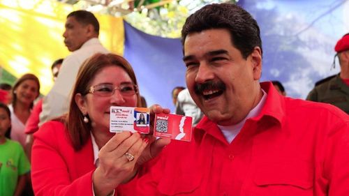 Nicolas Maduro urmează să preia, vineri, un al treilea mandat la președinția Venezuelei, în ciuda acuzațiilor de fraudă și a protestelor violente de stradă