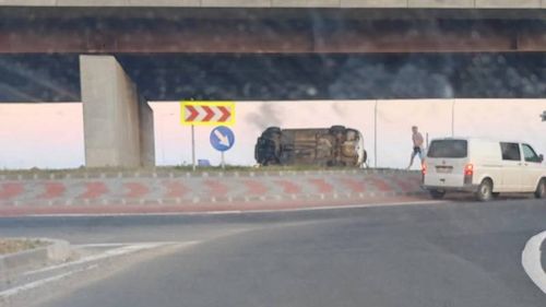  Adolescent de 15 ani a furat maşina tatălui, apoi s-a răsturnat  / Era drogat