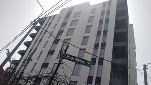 Plângeri penale, inclusiv pentru tranzacții fictive, în cazul blocului construit fără autorizație lângă Aeroportul Băneasa, pe culoarul de zbor al avioanelor
