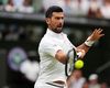 VIDEO: Novak Djokovic, glumă virală la Wimbledon – A păcălit un copil de mingi prefăcându-se tăiat cu foarfeca