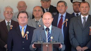 Trei istorici contrazic procurorii militari în Dosarul Revoluției: Securitatea comunistă a tras în români și după fuga lui Ceaușescu, cu scopul politic ”de a se infiltra în noua conducere şi a‑şi asigura menţinerea în noile structuri de forţă”