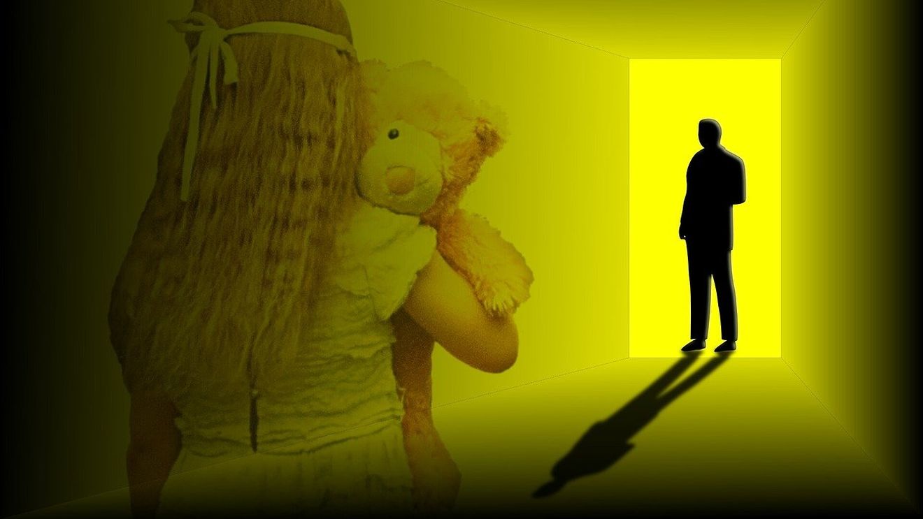 Realitatea dură a traficului de persoane din România: „Majoritatea victimelor minore sunt recrutate de persoane apropiate - prieteni, parteneri, rude ori vecini” - Ministerul de Interne