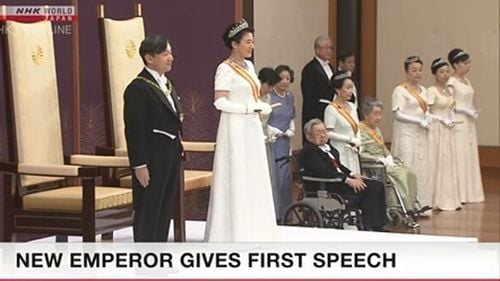 Naruhito a devenit noul împărat al Japoniei. Începe era Reiwa