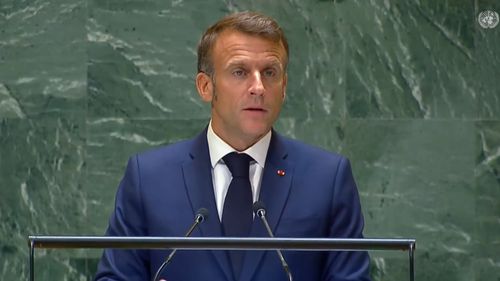 Declinul catastrofal al președintelui Emmanuel Macron și urmările sale politice pentru Franța