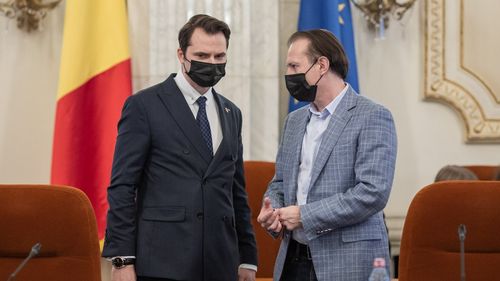 Ce spun semnatarii hotărârii de Guvern prin care i-a fost acordat Blue Air un împrumut de peste 60 de milioane de euro, deși compania a garantat cu avioane deja ipotecate și un teren neconstruibil / Burduja: Responsabilitatea evaluării companiei a aparținut unui evaluator independent autorizat