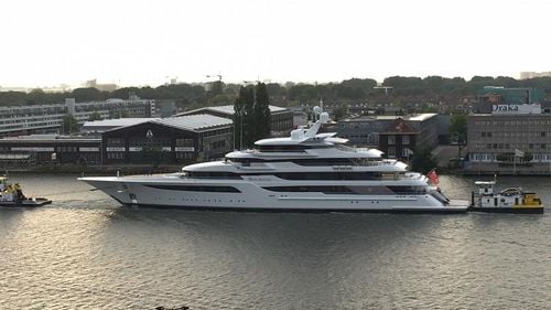 Superyacht-ul oligarhului ucrainean Medvedciuk va fi vândut la licitație, încasările vor fi oferite Kievului / Ar fi pentru prima dată când un bun al unui oligarh sancționat este predat autorităților ucrainene