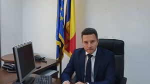 VIDEO Secretar de stat din ministerul Turismului, la o reuniune europeană, dialog în engleză cu jurnaliștii : "Nu știu, nu vorbesc o engleză prea bună, dar așteptările mele sunt să fie prietenoasă. Îmi pare rău! Pa, pa!"