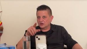 DERAPAJ Candidatul partidului extremist AUR la Primăria Constanța spune că cine are depresie ”nu a luat destulă bătaie când era mic”/ Ovidiu Cupșa: ”Pe vremea noastră se trata cu o bătaie”/ Peste 100.000 de cazuri de violență domestică în România, în 2023