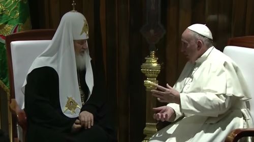 Patriarhul Kirill cere ajutorul Papei Francisc, arhiepiscopului de Canterbury, șefului Bisericii Copte și celui al ONU pentru a convinge Ucraina să nu evacueze sediul Bisericii Ortodoxe Ucrainene din Kiev/ Kirill susține puternic invazia rusească