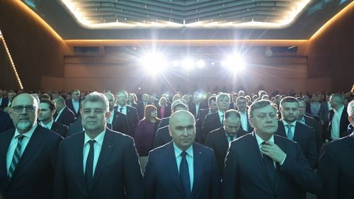 Crin Antonescu: Se fac sondaje şi pe partide şi îmi pare rău să o spun, dar AUR este lider detaşat, cu doi în faţă / PSD aproape de 20%, PNL se zbate între 12% și 15% / Bătrânele armate PNL şi PSD pornesc din nou la luptă