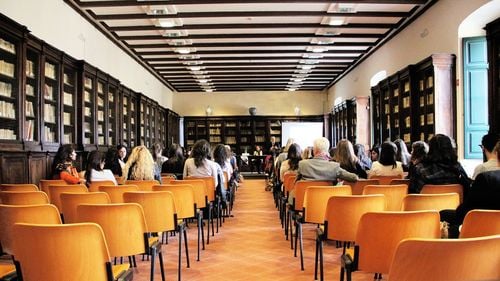 Ministerul Educației se pregătește ca greva generală să țină până la examene. Schimbări de ultimă oră în regulile de la Evaluarea Națională și Admiterea la liceu 2023: se suplimentează numărul membrilor în comisii, iar președinții acestora pot fi și profesori din consiliul de administrație, nu numai directori și directori adjuncți