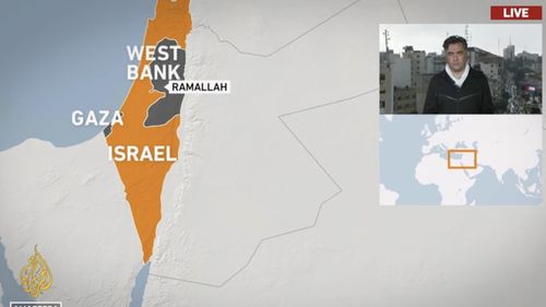 Israelul cere să fie închis biroul local al televiziunii Al-Jazeera, care-și are sediul mare în Qatar, acuzând că face propaganda Pro Hamas