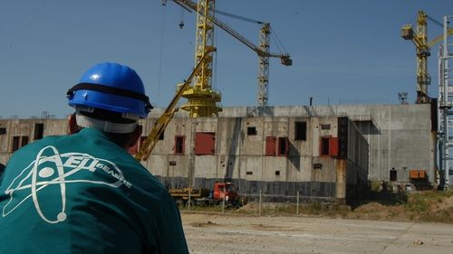 Medvedev: Rosatom va candida pentru a finaliza centrala nucleară de la Belene/ Investiția se află la 40 de km de Turnu Măgurele