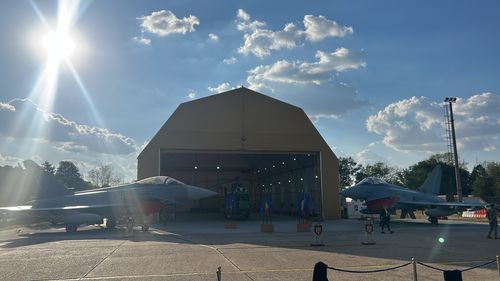 Şedinţă a conducerii Parlamentului: Nicuşor Dan propune înfiinţarea Comandamentului Nodului Logistic / Șeful statului a aprobat prepoziţionarea pe teritoriul României a unor aeronave de realimentare în aer, a unui contingent al SUA şi a unor aeronave ISR şi de supraveghere la Baza 57 aeriană Mihail Kogălniceanu
