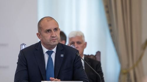 Președintele bulgar a refuzat să promulge acordul privind furnizarea de transportoare blindate de trupe către Ucraina