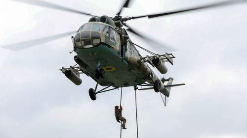 Polonia vrea să achiziționeze 96 de elicoptere Apache din SUA