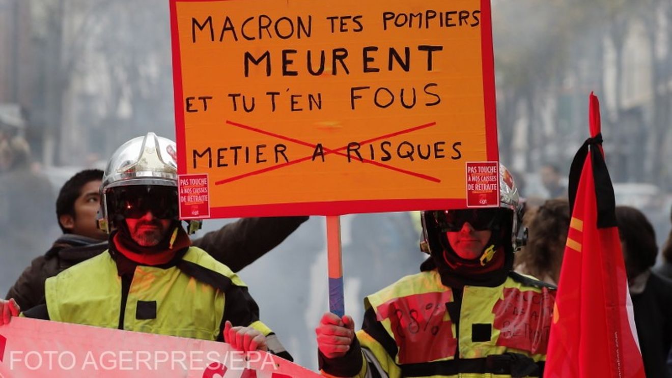 Franţa se confruntă vineri cu o nouă zi de greve din cauza reformei sistemului de pensii / Macron este "calm şi hotărât să ducă la capăt această reformă, prin ascultare şi consultări"