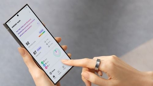 Samsung a publicat previziuni dezamăgitoare privind profitul pentru trimestrul al treilea, în timp ce se confruntă cu probleme legate de cipurile AI