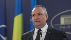 Nicolae Ciucă: ”E un moment în care, așa cum ne-am asumat în noiembrie 2021, l-am respectat și am returnat mandatul președintelui României” / S-au votat două liste de miniștri, cu sau fără UDMR la guvernare