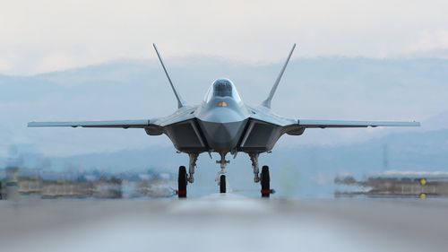 Canada vrea să se alăture programului comun al Marii Britanii, Italiei și Japoniei pentru un avion de luptă