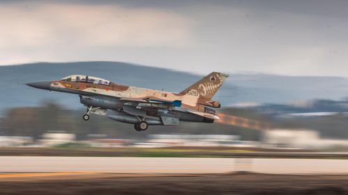 Noi atacuri israeliene asupra instalaţiei subterane de îmbogăţire a uraniului de la Fordo şi raiduri împotriva unor cartiere generale ale Gardienilor Revoluţiei la Teheran