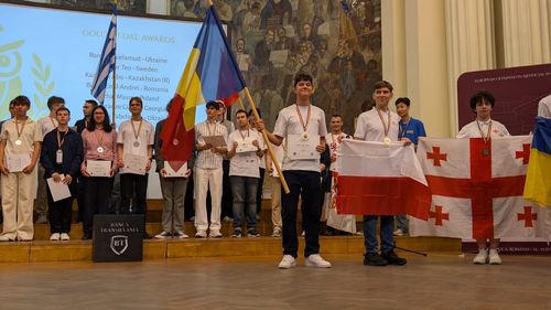 România, medalie de aur și șapte medalii de argint la prima ediție a Olimpiadei Europene de Inteligență Artificială, desfășurată la Cluj Napoca