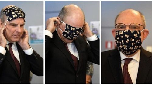 VIDEO Imaginile cu vicepremierul Belgiei, Koen Geens, au devenit virale după ce acesta nu a reușit să își pună masca de protecție/ Opoziția: Ilustrează cum a gestionat Guvernul belgian criza de coronavirus