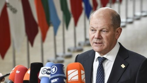 Olaf Scholz: Nu vom sprijini niciodată o pace dictată. Nu vom accepta nici o soluție care să ducă la decuplarea securității europene de cea americană. O singură persoană ar beneficia de pe urma acestui lucru, Putin