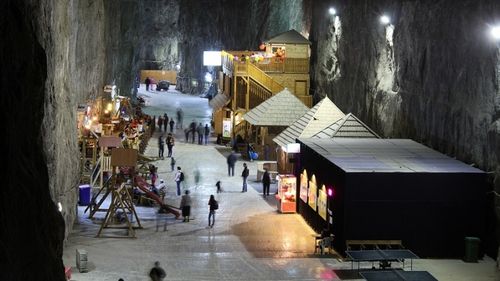 Galeria de acces în Salina Praid a fost inundată, turiștii sunt evacuați din subteran