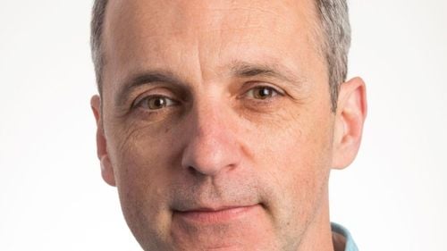 Jurnalul virusologului Mihnea Boștină, în anul coronavirusului: Vine primăvara. Și cu ea, speranța că SARS-CoV-2 o să urmeze prin anotimpuri o traiectorie similară cu cea a gripei – Savantgarde.ro