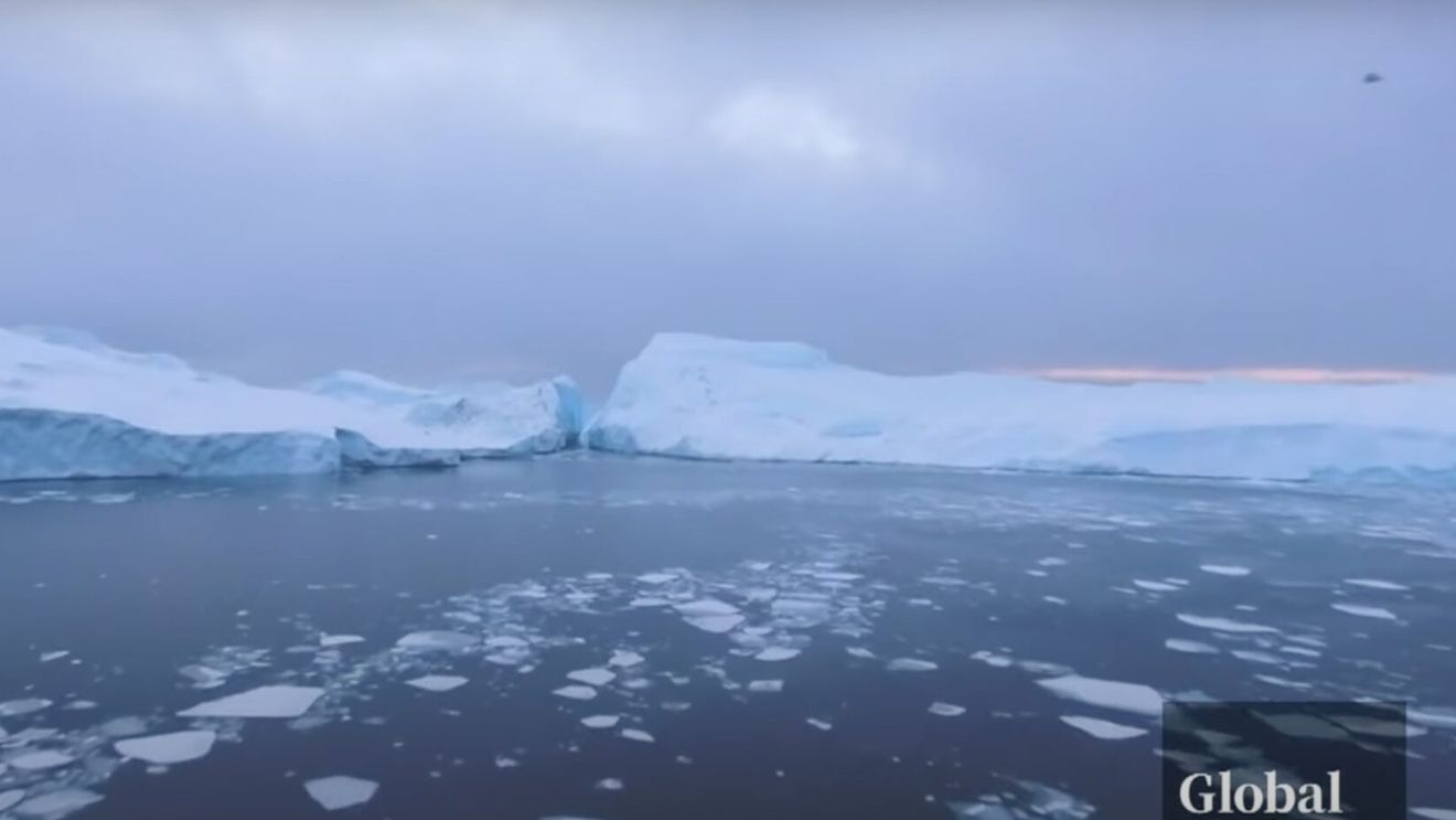 Cercetătorii, surprinși de cantitățile mari de zăpadă care au acoperit gheaţa marină din Arctica, în august și septembrie