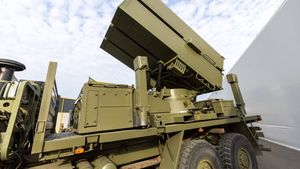Sistemele NASAMS ucrainene au doborât 11 rachete de croazieră rusești în mai puțin de 2 minute: „Probabil am doborât toate recordurile” / Platforma sol-aer, dezvoltată de companiile norvegiană Kongsberg și americană Raytheon