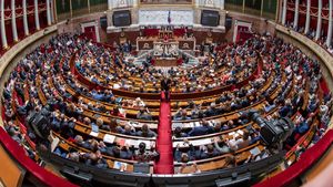 Premierul francez Sébastien Lecornu anunţă că există „o dorinţă comună de a avea un buget”, ceea ce îndepărtează perspectiva dizolvării parlamentului