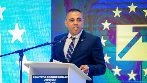 Trimis în judecată într-un dosar DIICOT, Liviu Voiculescu recâștigă șefia PNL Olt. El a fost felicitat de Orban: „Pentru a câștiga un vot în Olt, Dolj, Gorj trebuie să muncești de șapte ori mai mult decât pentru a câștiga un vot în Ardeal”